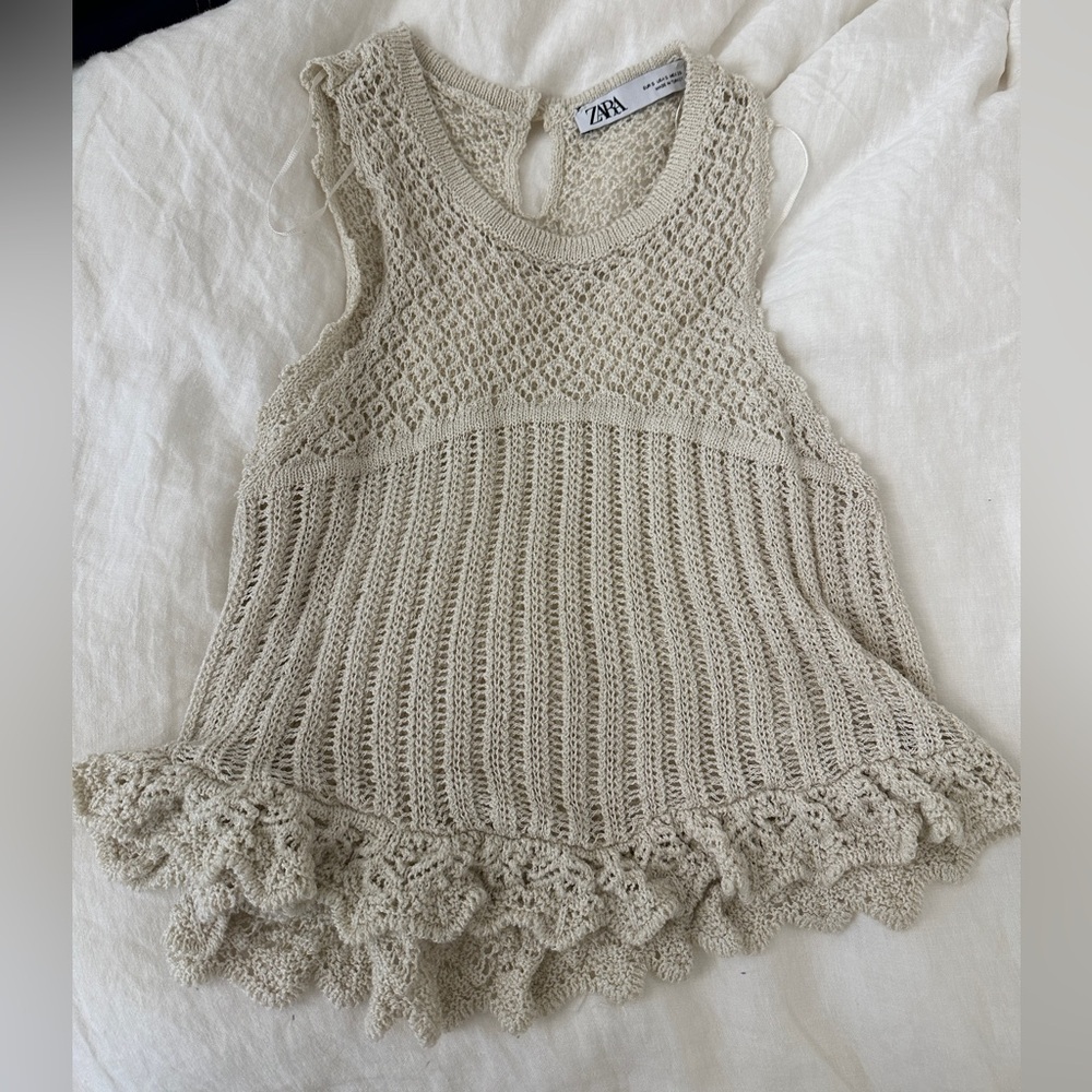 Zara crotchet beige top